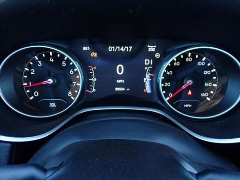 Used 2018 Jeep Compass Latitude w/ Popular Equipment Group image 23