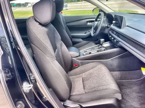 Used 2026 Honda Accord LX image 12