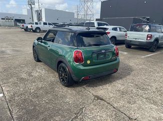 Used 2023 MINI Cooper SE FWD video 2