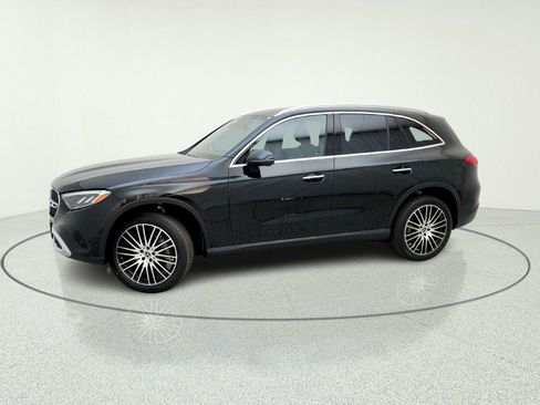 Certified 2023 Mercedes-Benz GLC 300 4MATIC w/ Driver Assistance Package image 15