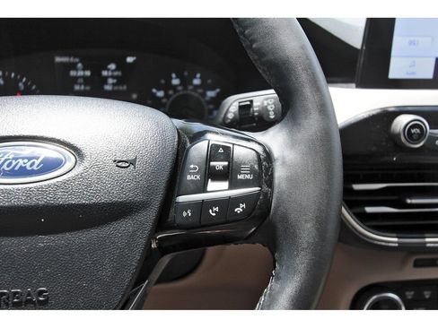 Used 2022 Ford Escape SEL FWD image 17