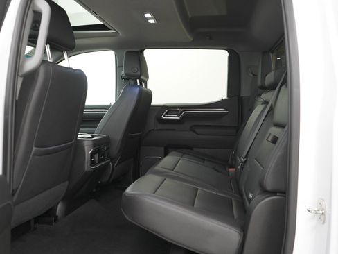 Used 2023 Chevrolet Silverado 1500 LTZ w/ LTZ Premium Package AWD/4WD image 15