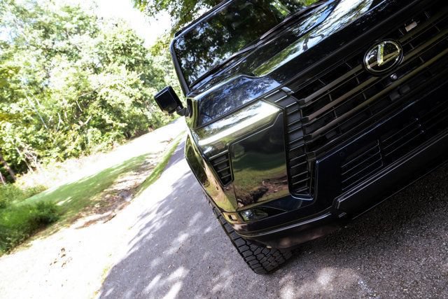 Used 2025 Lexus GX 550 w/ Accessory Package (2T) AWD/4WD image 6