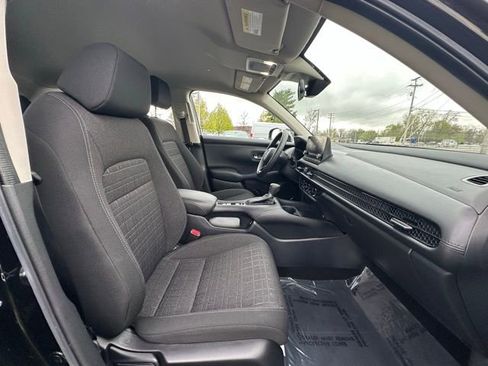 Used 2024 Honda HR-V LX image 26