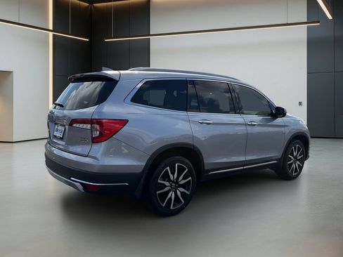 Used 2019 Honda Pilot Elite image 6