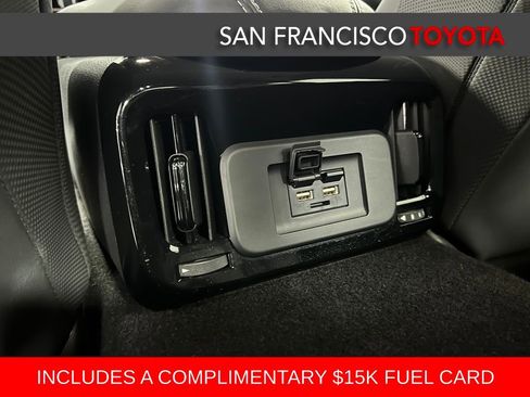 Certified 2022 Toyota Mirai XLE image 17