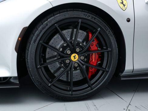Certified 2019 Ferrari 488 Pista Coupe image 15