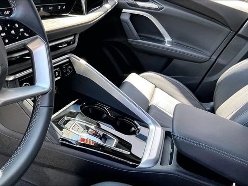 Certified 2025 Audi Q5 Premium Plus w/ Premium Plus AWD/4WD image 23