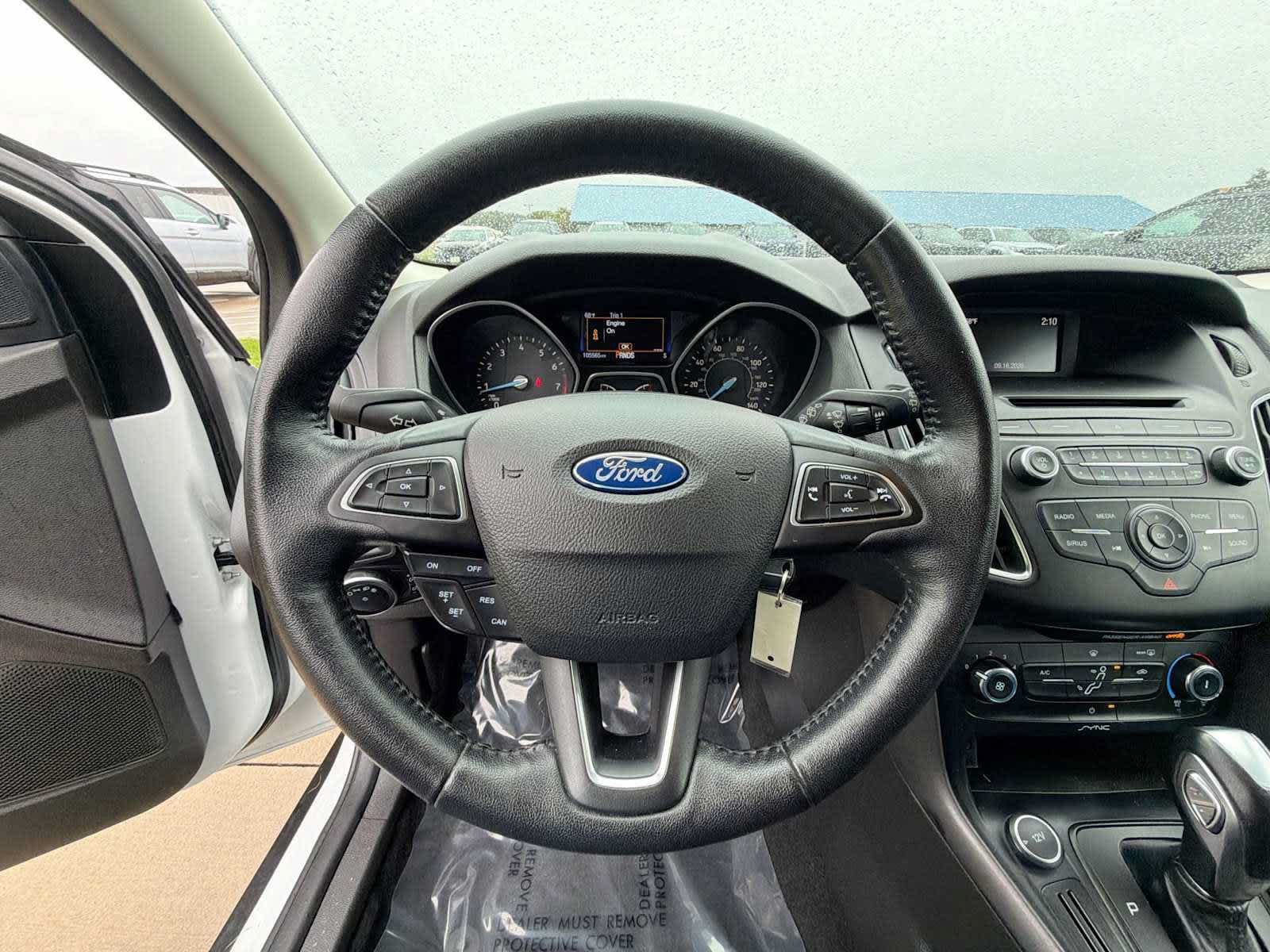 Used 2016 Ford Focus SE w/ Equipment Group 201A FWD image 19