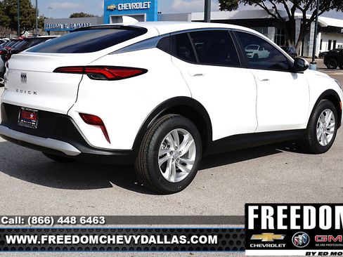 New 2026 Buick Envista Preferred image 7