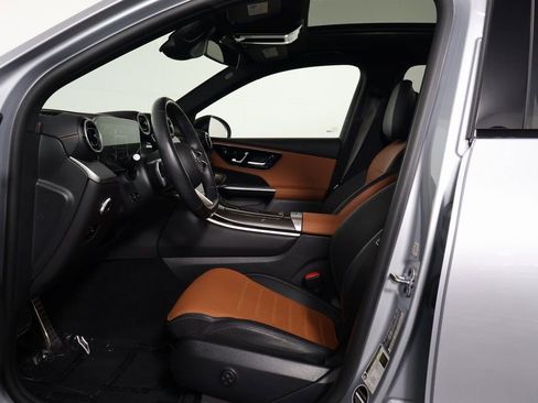 Certified 2023 Mercedes-Benz GLC 300 image 10