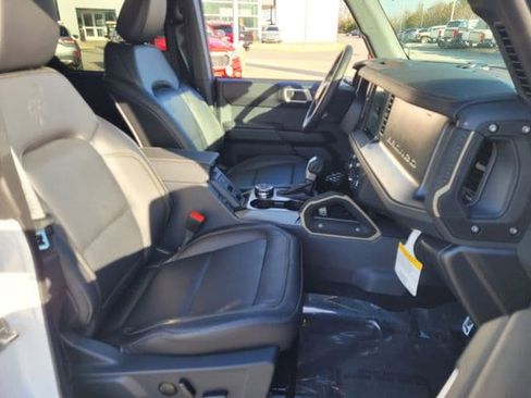 New 2025 Ford Bronco Badlands image 38