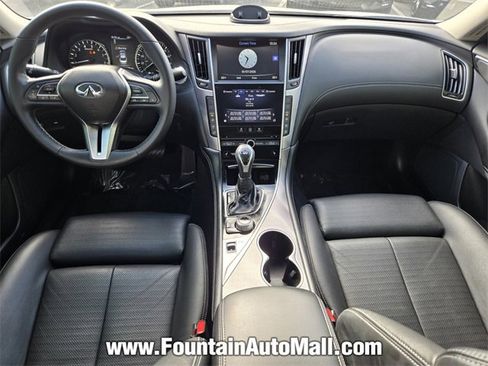 Used 2019 INFINITI Q50 Signature Edition image 10