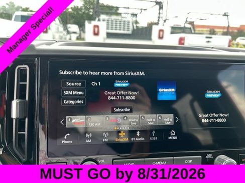 Used 2025 Nissan Frontier PRO-4X AWD/4WD image 23