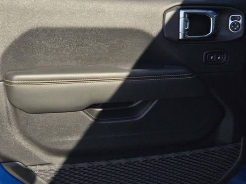 New 2026 Jeep Gladiator Sport image 16