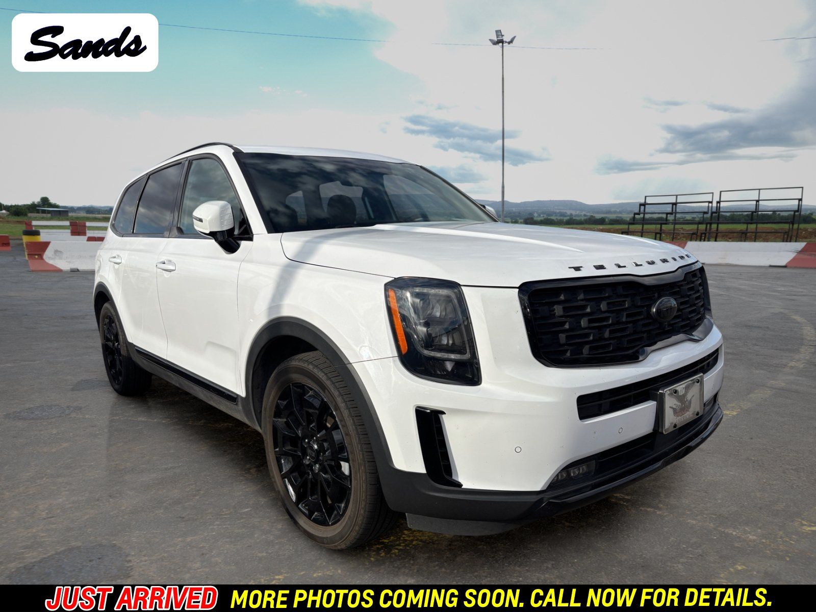 Certified 2021 Kia Telluride SX w/ Nightfall Edition Package AWD/4WD image 1