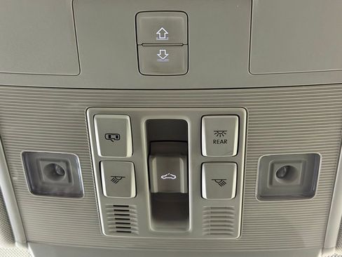 Used 2019 Volkswagen Golf Alltrack SE image 23