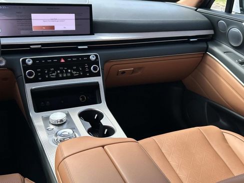 New 2026 Genesis GV80 2.5T Advanced image 28