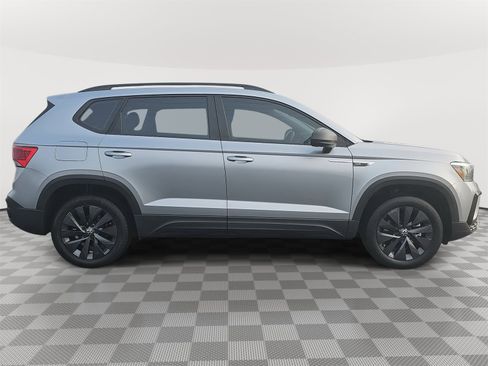 Used 2023 Volkswagen Taos S w/ IQ Drive S Package image 4