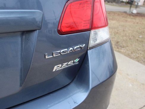 Used 2013 Subaru Legacy 2.5i Premium image 43