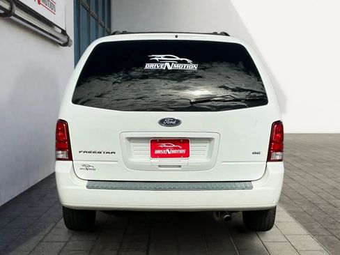 Used 2005 Ford Freestar SE image 5