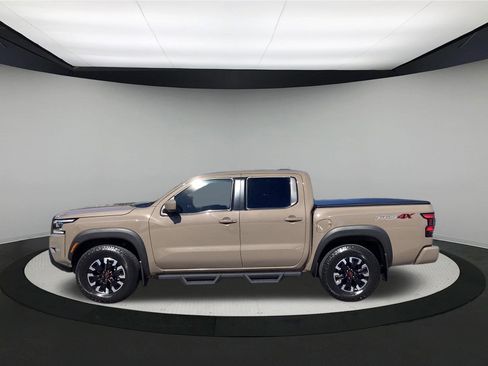 Used 2023 Nissan Frontier PRO-4X w/ Pro Convenience Package AWD/4WD image 5