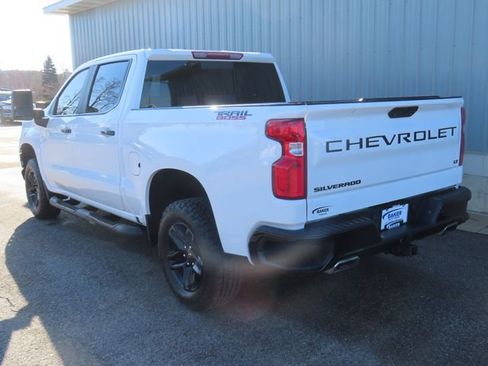 Used 2020 Chevrolet Silverado 1500 LT Trail Boss AWD/4WD image 8