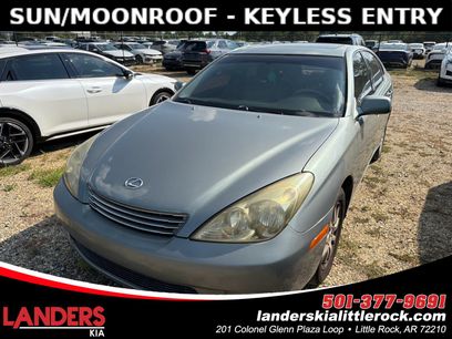 Used 2004 Lexus ES 330 w/ Premium Pkg