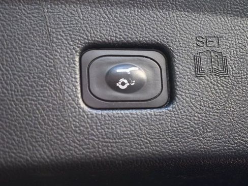 Used 2019 Ford Edge ST w/ Equipment Group 401A image 10