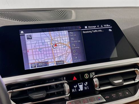 Certified 2023 BMW 430i xDrive Convertible w/ Premium Package image 17