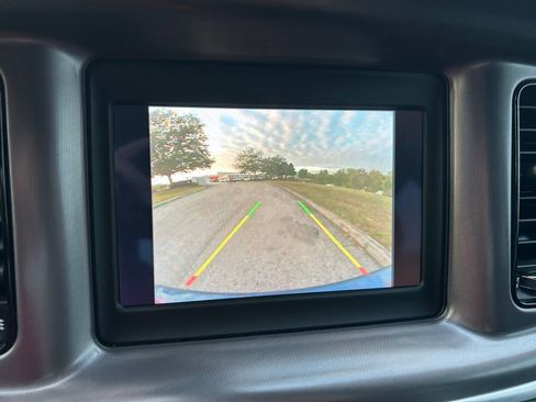 Used 2021 Dodge Charger SXT w/ Blacktop Package image 24