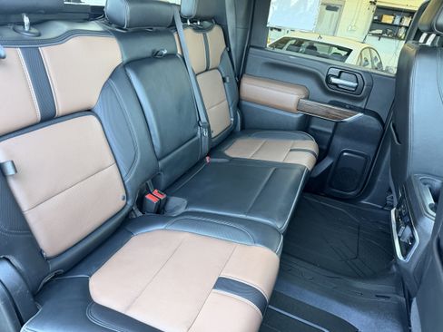 Used 2023 Chevrolet Silverado 3500 High Country AWD/4WD image 29