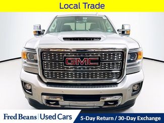 Used 2019 GMC Sierra 2500 Denali w/ Duramax Plus Package video 2
