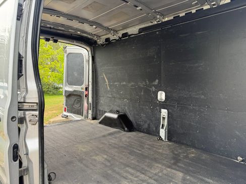 Used 2015 Ford Transit 250 148 Medium Roof w/ Interior Upgrade Package RWD image 15