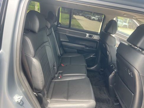 Used 2024 Hyundai Santa Fe Limited FWD image 30
