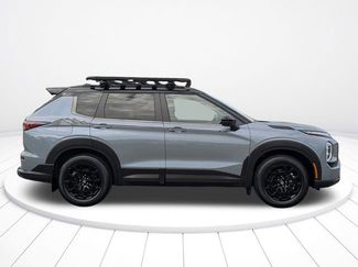 New 2026 Mitsubishi Outlander AWD video 2