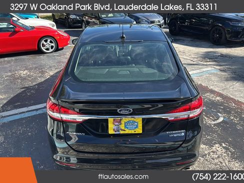 Used 2017 Ford Fusion Titanium image 3