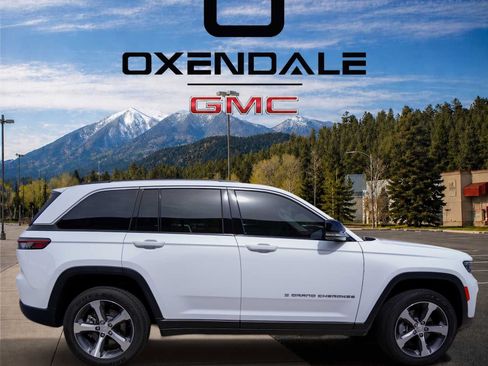 Used 2022 Jeep Grand Cherokee Limited 4xe AWD/4WD image 2