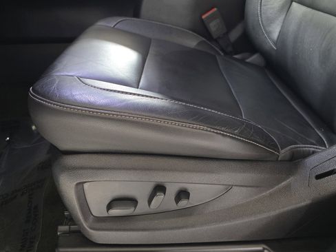 Used 2018 Chevrolet Silverado 3500 LTZ w/ Duramax Plus Package image 25