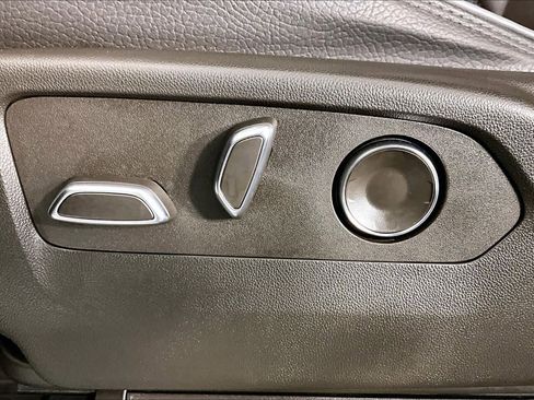 Used 2024 GMC Sierra 1500 Denali image 33