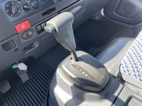 New 2024 Chevrolet Low Cab Forward image 14