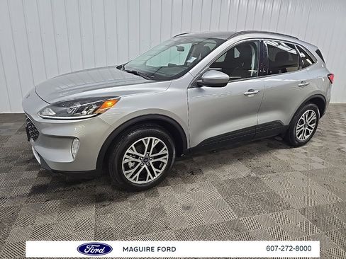 Used 2022 Ford Escape SEL w/ Technology Package image 7