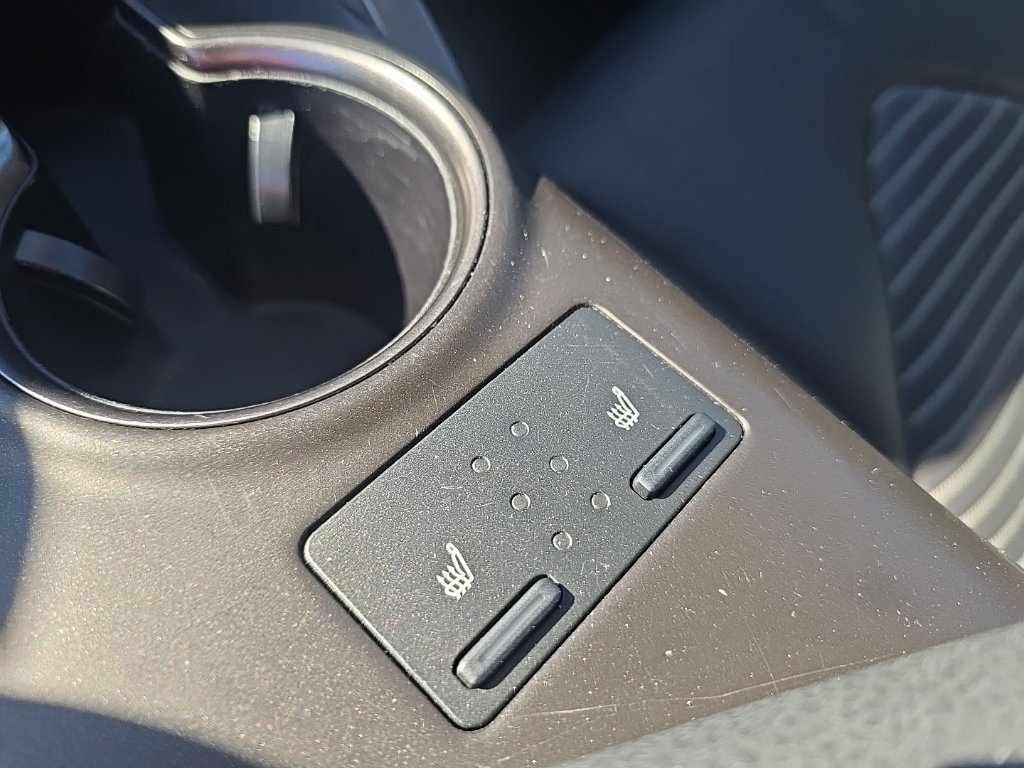 Used 2024 Toyota Camry SE FWD image 10