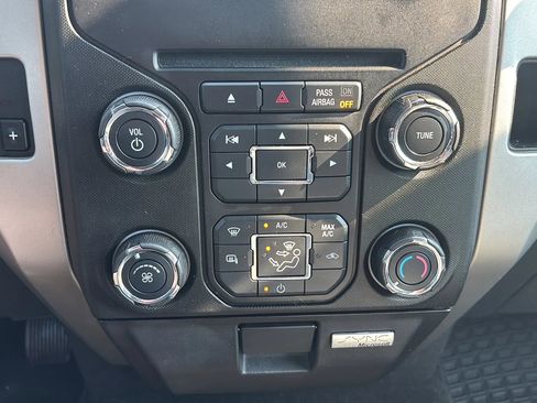 Used 2013 Ford F150 XLT w/ Luxury Equipment Group image 39