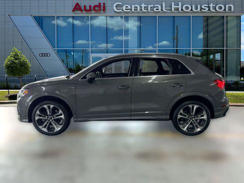 Used 2021 Audi Q3 2.0T Premium Plus w/ Premium Plus Package image 2