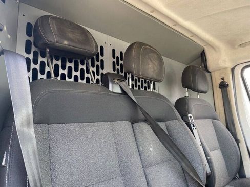 Used 2018 RAM ProMaster 2500 w/ Mopar Trailer Tow Group FWD image 7