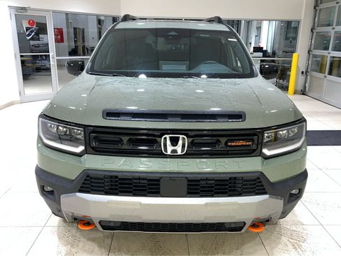 Used 2026 Honda Passport TrailSport Elite image 3