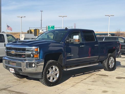 Used 2017 Chevrolet Silverado 2500 LTZ w/ Duramax Plus Package AWD/4WD image 3