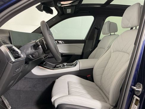 New 2026 BMW X5 sDrive40i w/ M Sport Package image 23