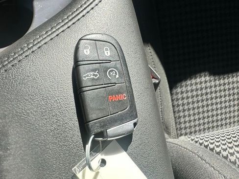 Used 2019 Dodge Challenger SXT w/ Driver Convenience Group image 26